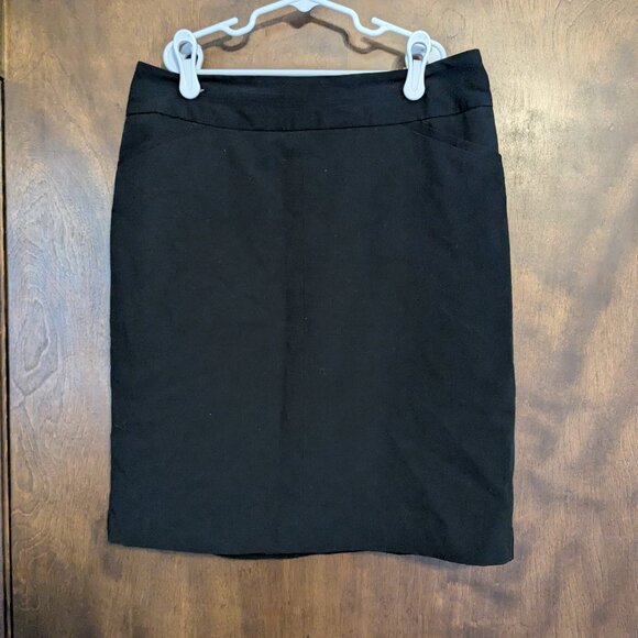 Worthington Pencil Skirt - Picture 1 of 4